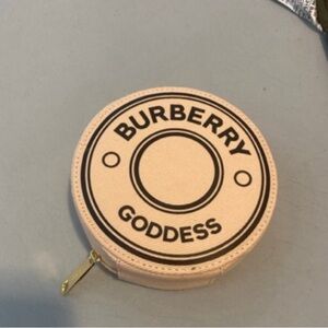 Burberry Goddess EDP Round Beige Beauty Travel Bag Cosmetic Pouch Jewelry Case